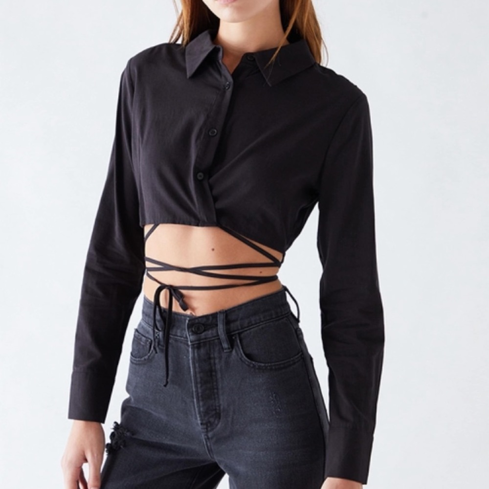 Kendall & Kylie Button Down Wrap Crop Around Top